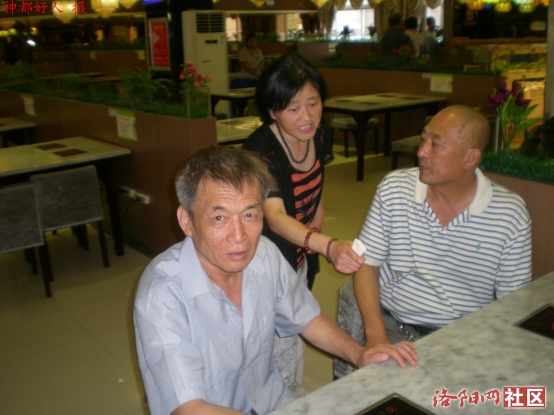 DSCN1052.JPG