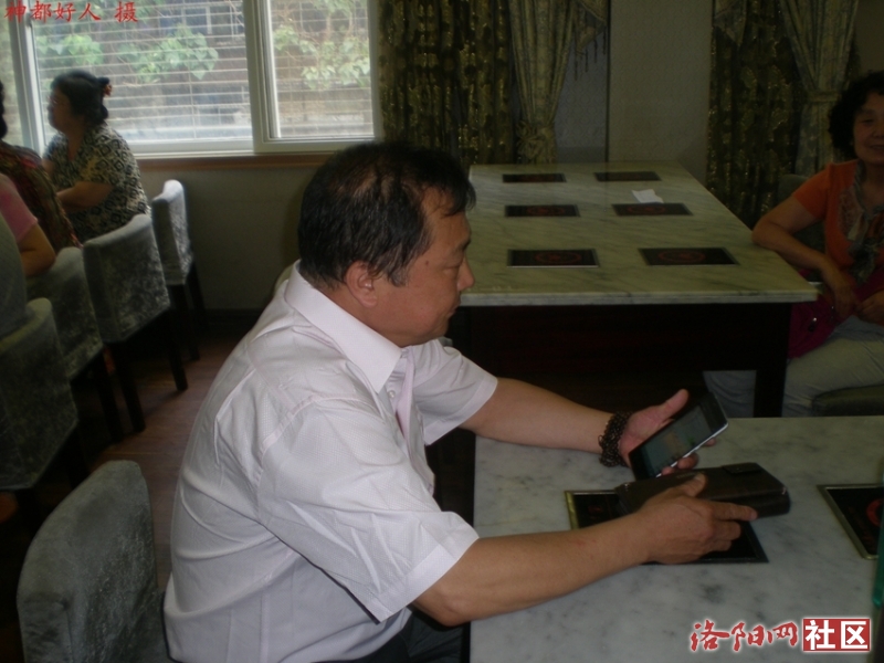 DSCN1060.JPG
