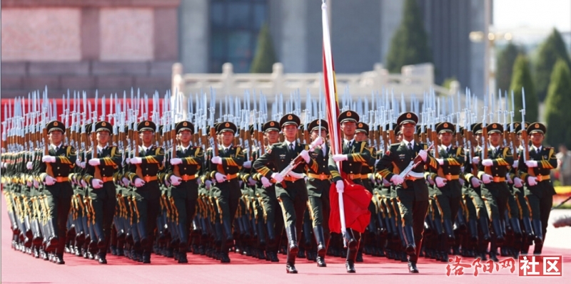 节日,地动山摇的呐喊——感受抗战胜利70周年9.3大阅兵